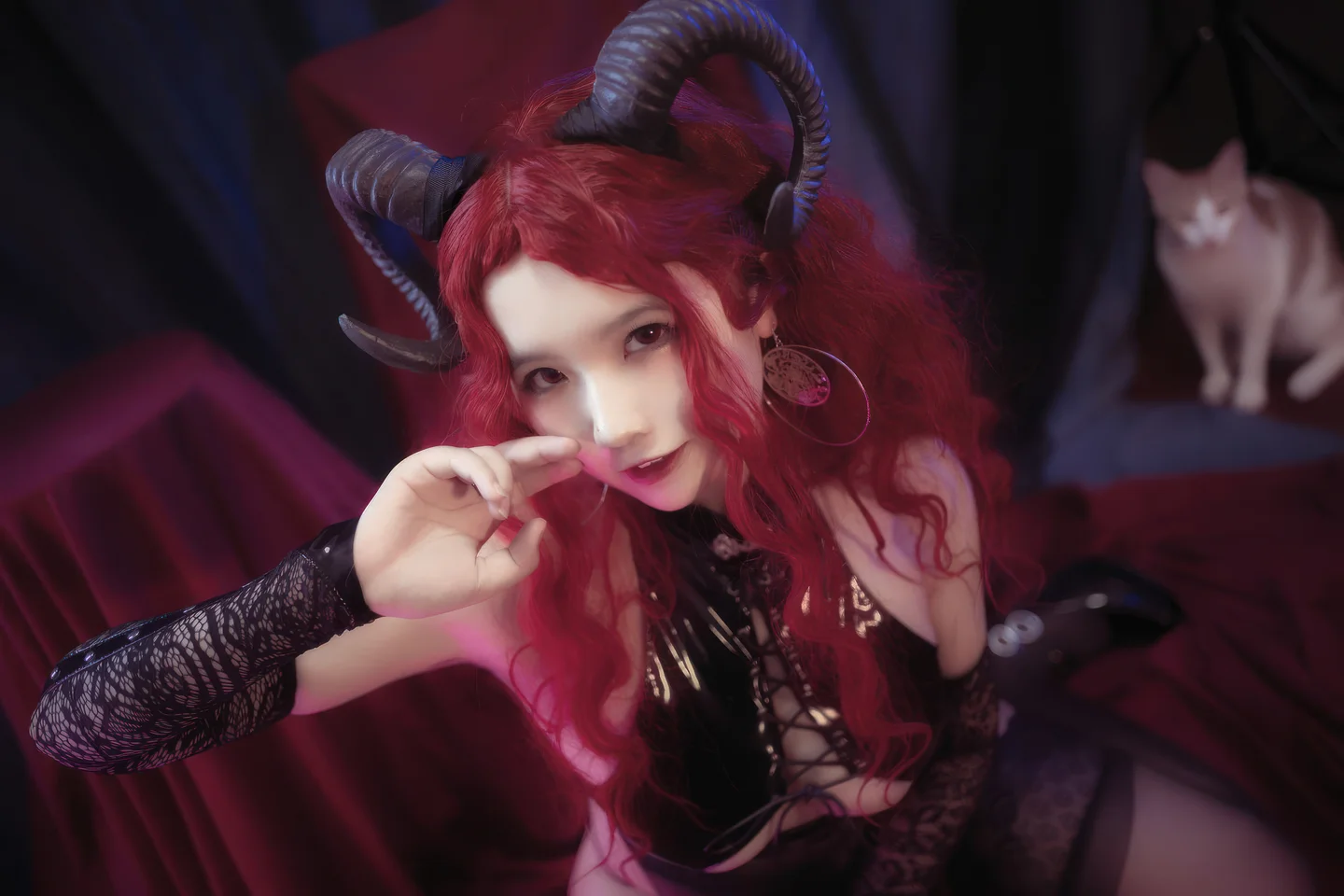 阿半今天很开心 - No.043 靡烟恶魔 [34P-266MB] tg@simisebaisi 【丝足阁】026.webp